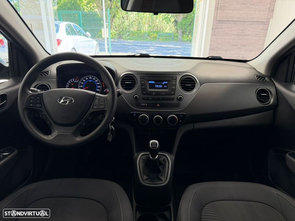Hyundai i10 1.0 Urban - 9