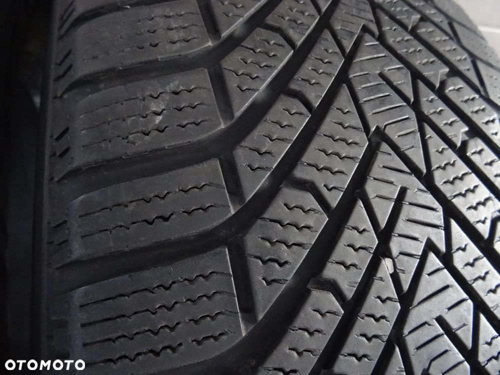 235/60/R18 107H Pirelli Winter 2 Scorpion - 4