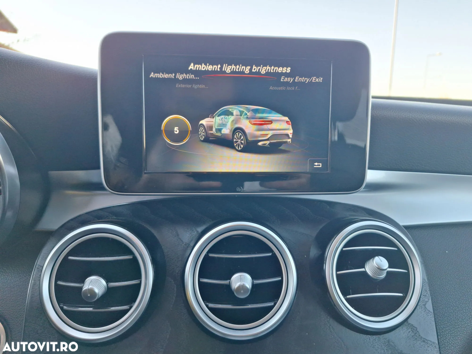 Mercedes-Benz GLC Coupe 250 d 4MATIC - 28