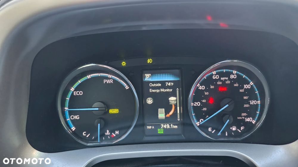 Toyota RAV4 - 29