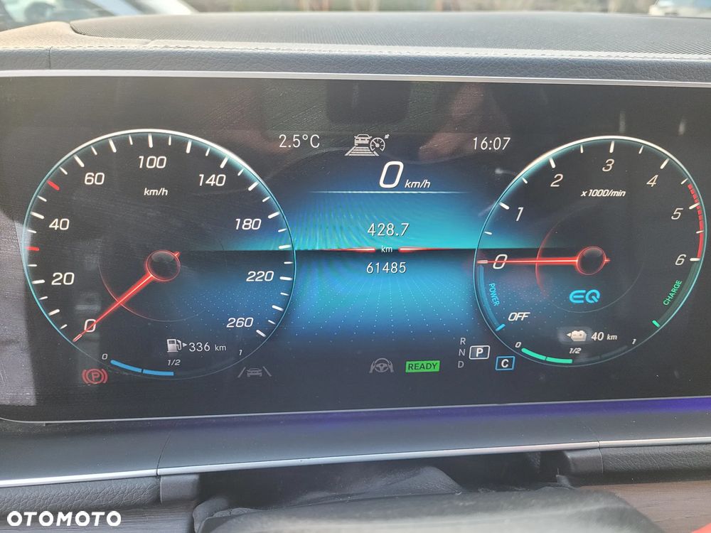 Mercedes-Benz GLE - 21