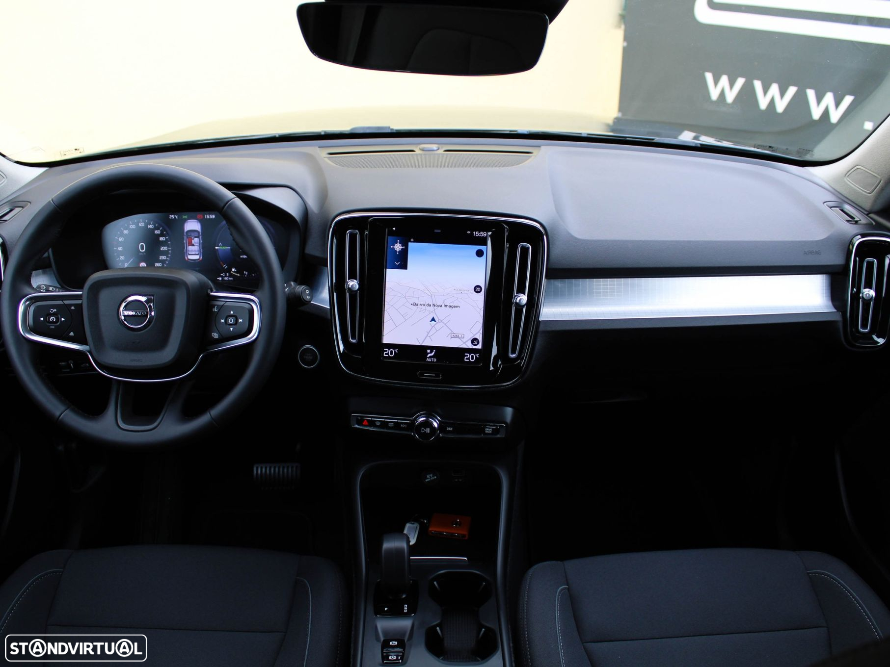 Volvo XC 40 1.5 T4 PHEV Inscription Expression - 4