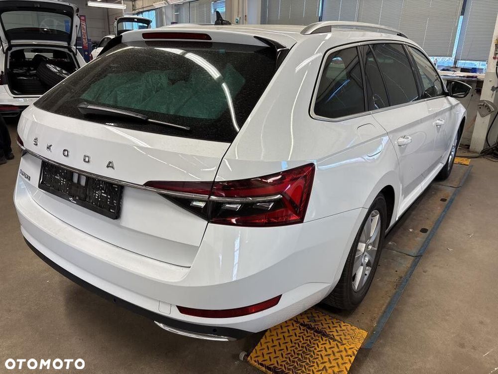 Skoda Superb - 2