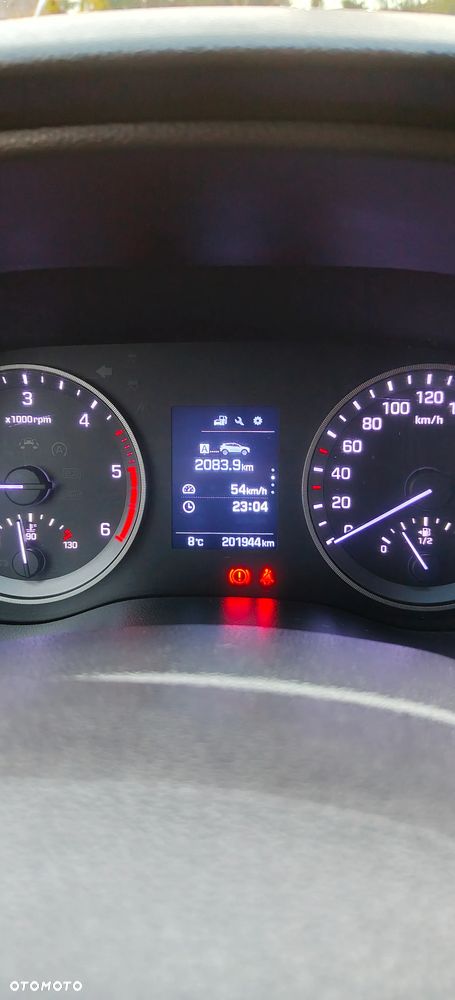 Hyundai Tucson blue 1.7 CRDi 2WD Advantage - 8