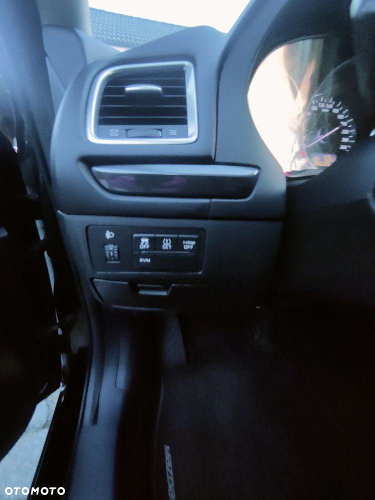 Mazda 6 - 17