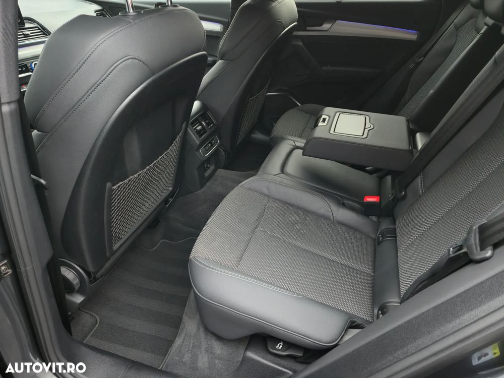 Audi Q5 55 TFSIe quattro S tronic S line - 17