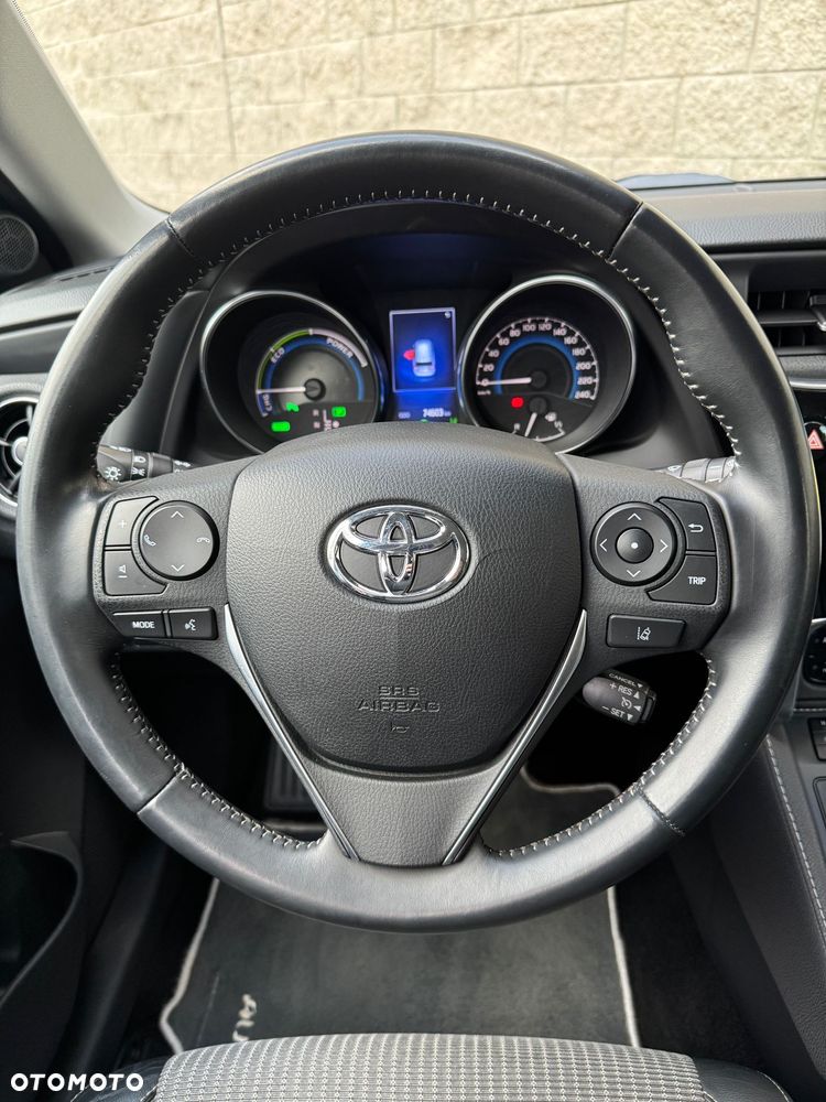 Toyota Auris Hybrid 135 Prestige - 18