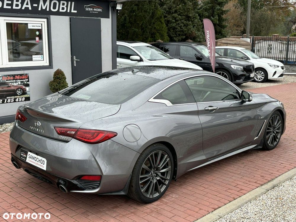 Infiniti Q60 - 8