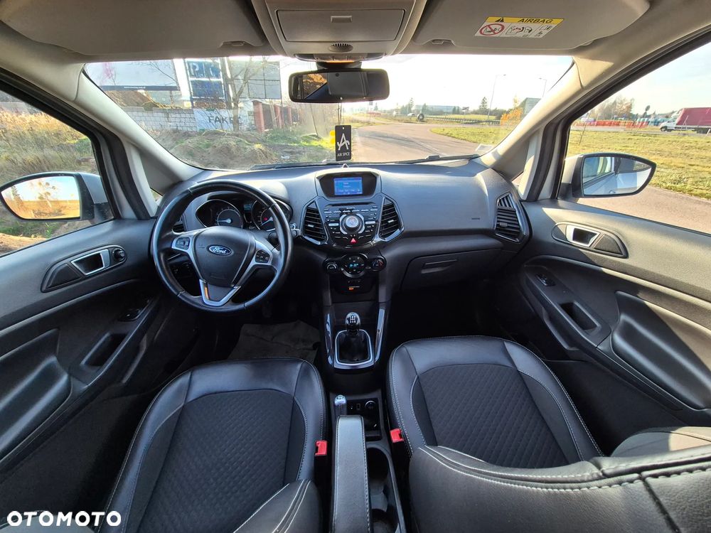 Ford EcoSport 1.0 EcoBoost TITANIUM - 24