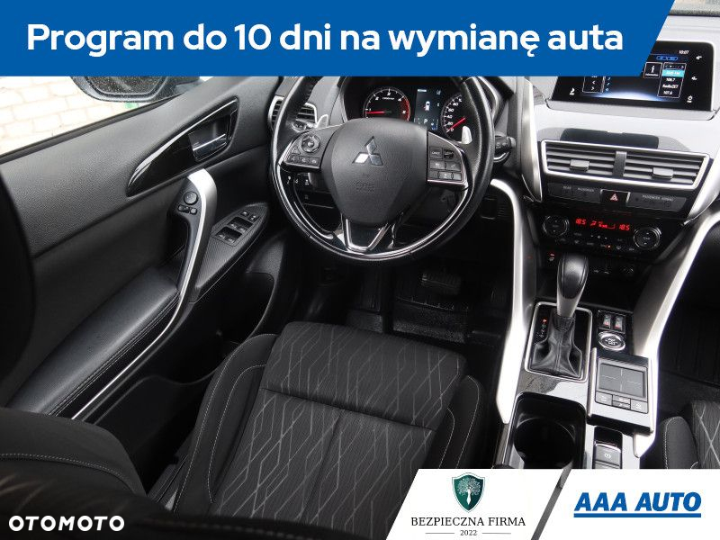 Mitsubishi Eclipse Cross - 8
