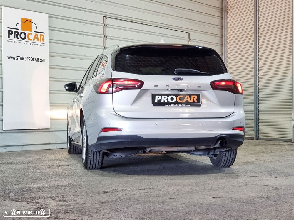 Ford Focus SW 1.5 TDCi EcoBlue Business - 26
