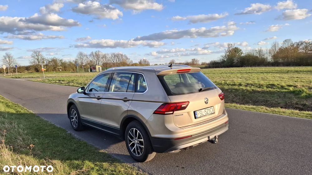 Volkswagen Tiguan 2.0 TDI BMT SCR Comfortline - 10