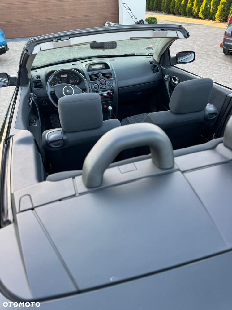 Renault Megane 1.6 Dynamique - 13