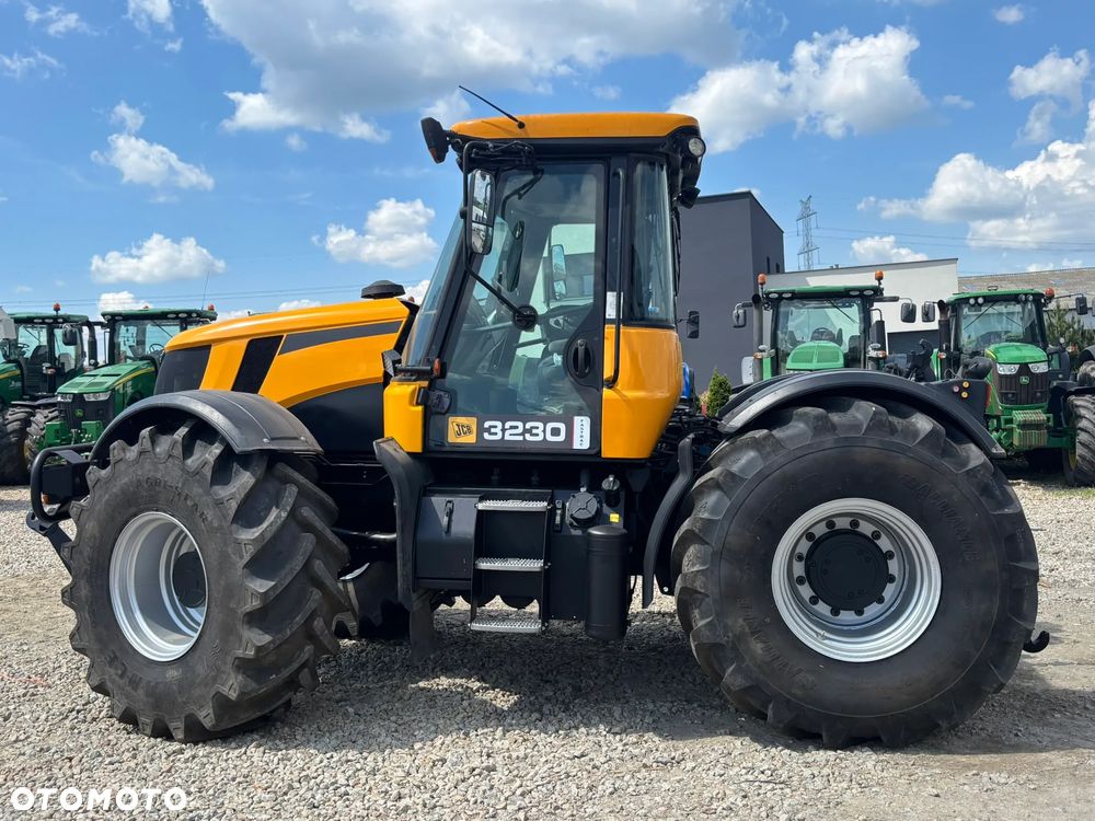 JCB Fastrac 3230 - 10