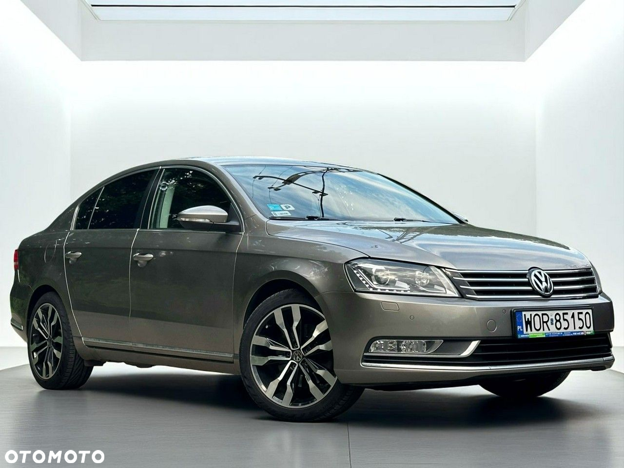 Volkswagen Passat 2.0 TDI Comfortline DSG - 5