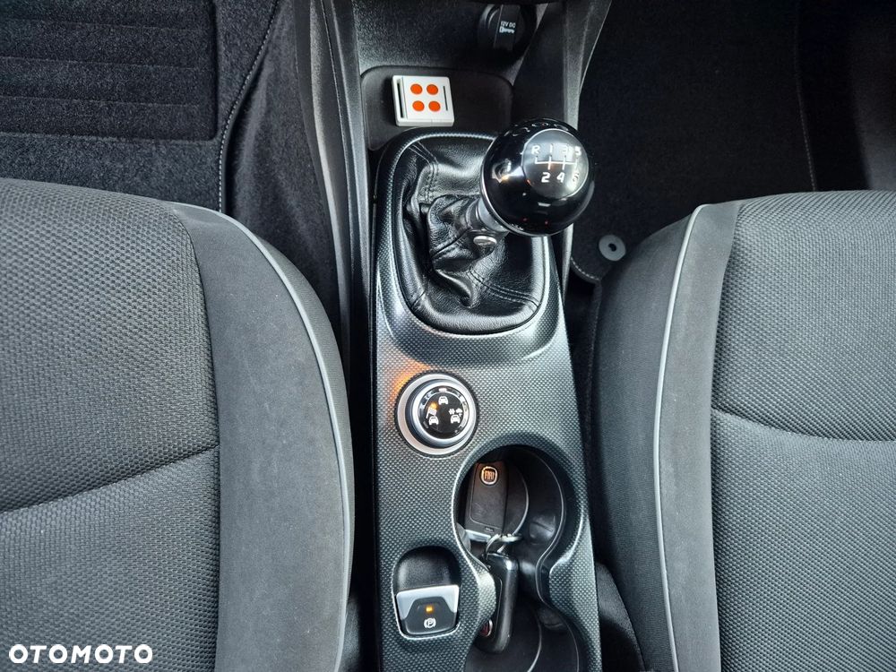 Fiat 500X 1.4 Multiair 4x2 S&S Cross Plus - 26