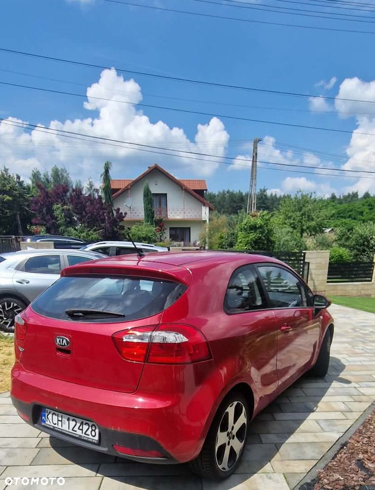 Kia Rio 1.2 Attract - 1