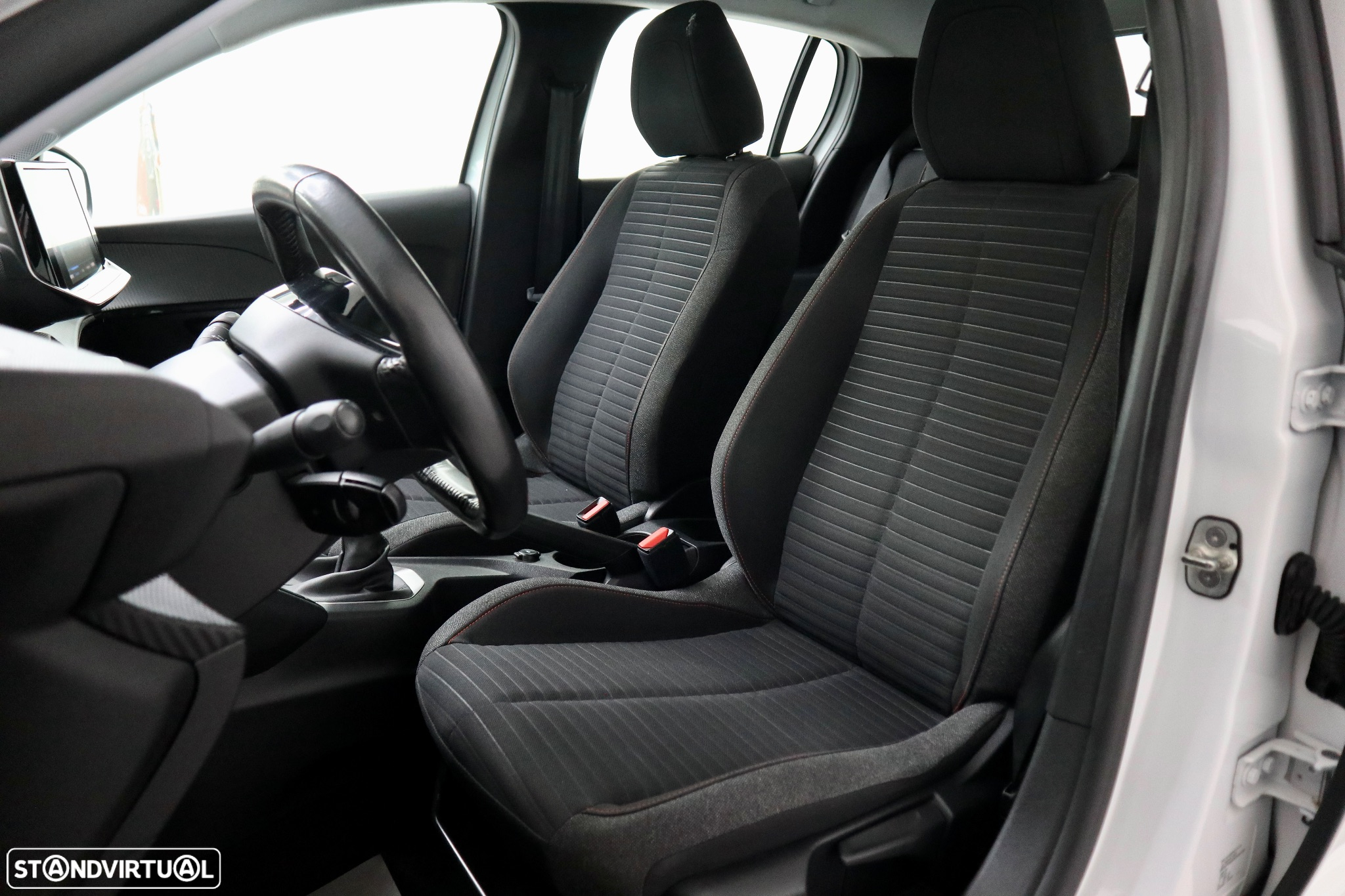 Peugeot 208 1.2 PureTech Active Pack - 7