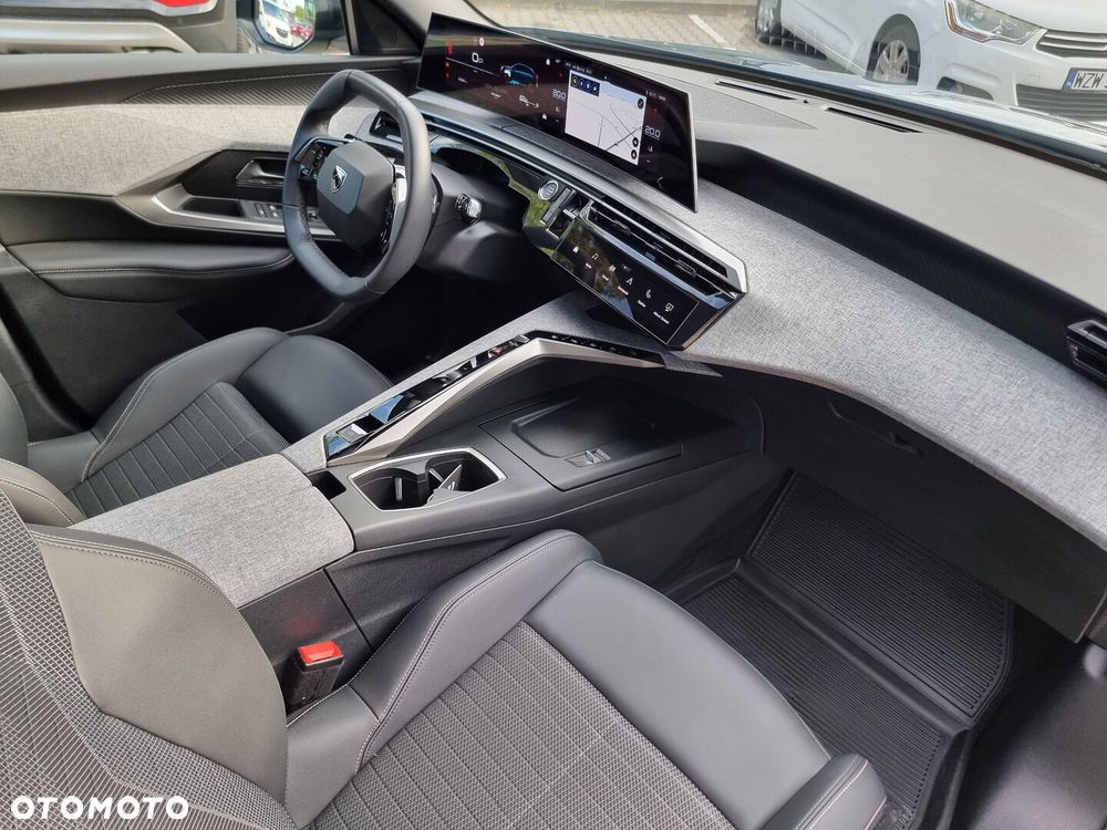 Peugeot 3008 - 16