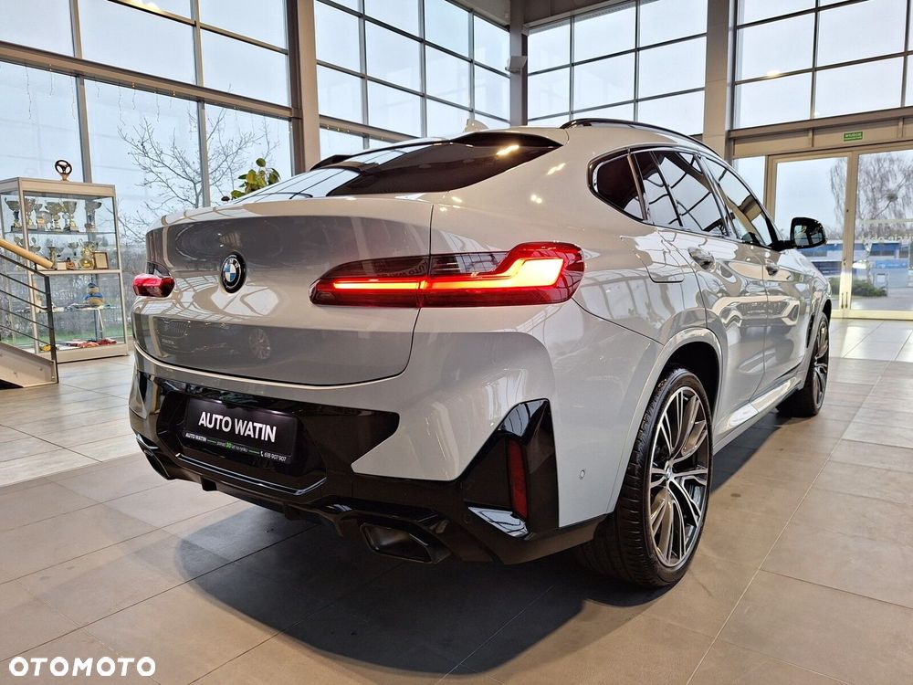 BMW X4 - 4