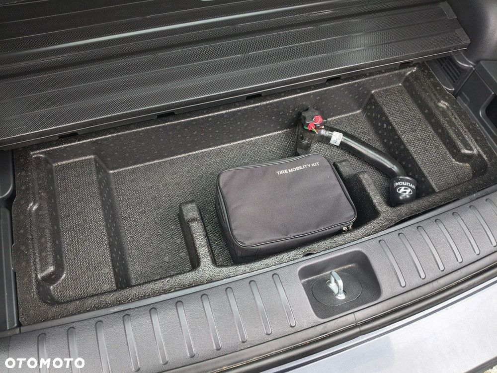 Hyundai Tucson 1.6 GDi 2WD Select - 34