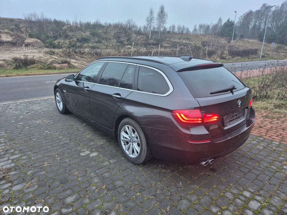 BMW Seria 5 525d xDrive Sport-Aut - 8