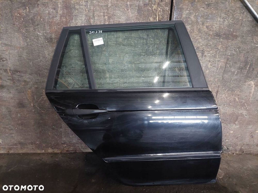 DRZWI KOMPLETNE PRAWY TYŁ BMW E46 KOMBI 668/3 - 1