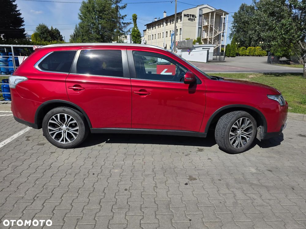 Mitsubishi Outlander 2.0 Intense + CVT - 4