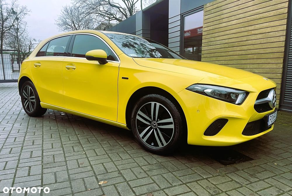 Mercedes-Benz Klasa A 250 E Progressive 8G-DCT - 11