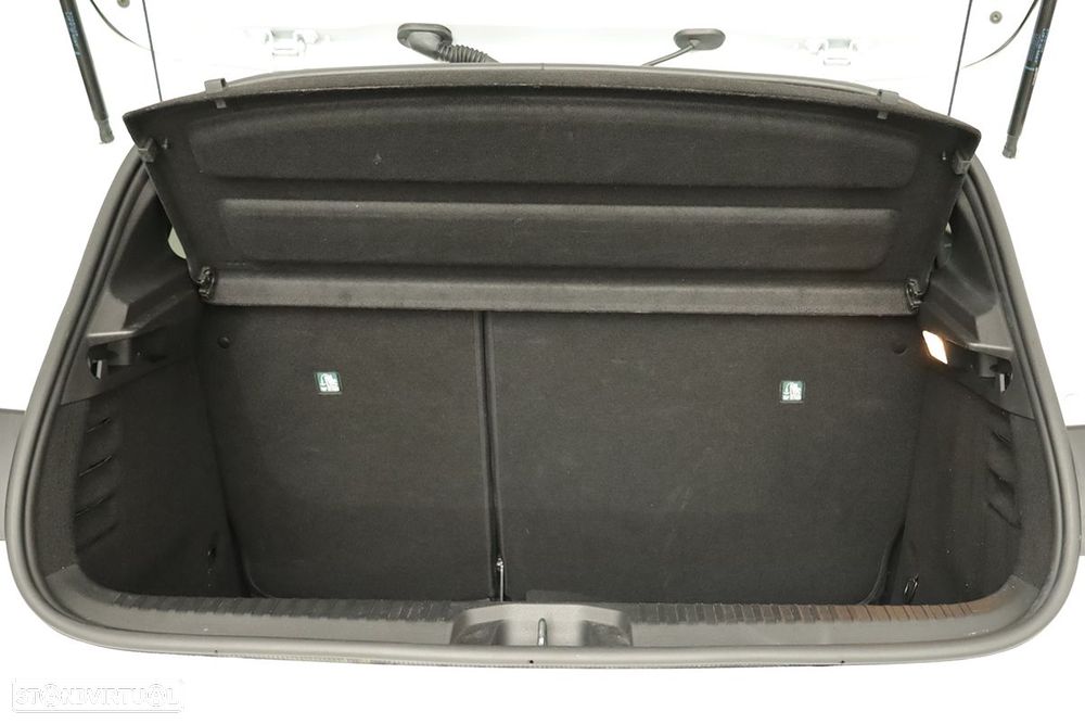 Renault Clio 1.0 TCe Evolution - 23