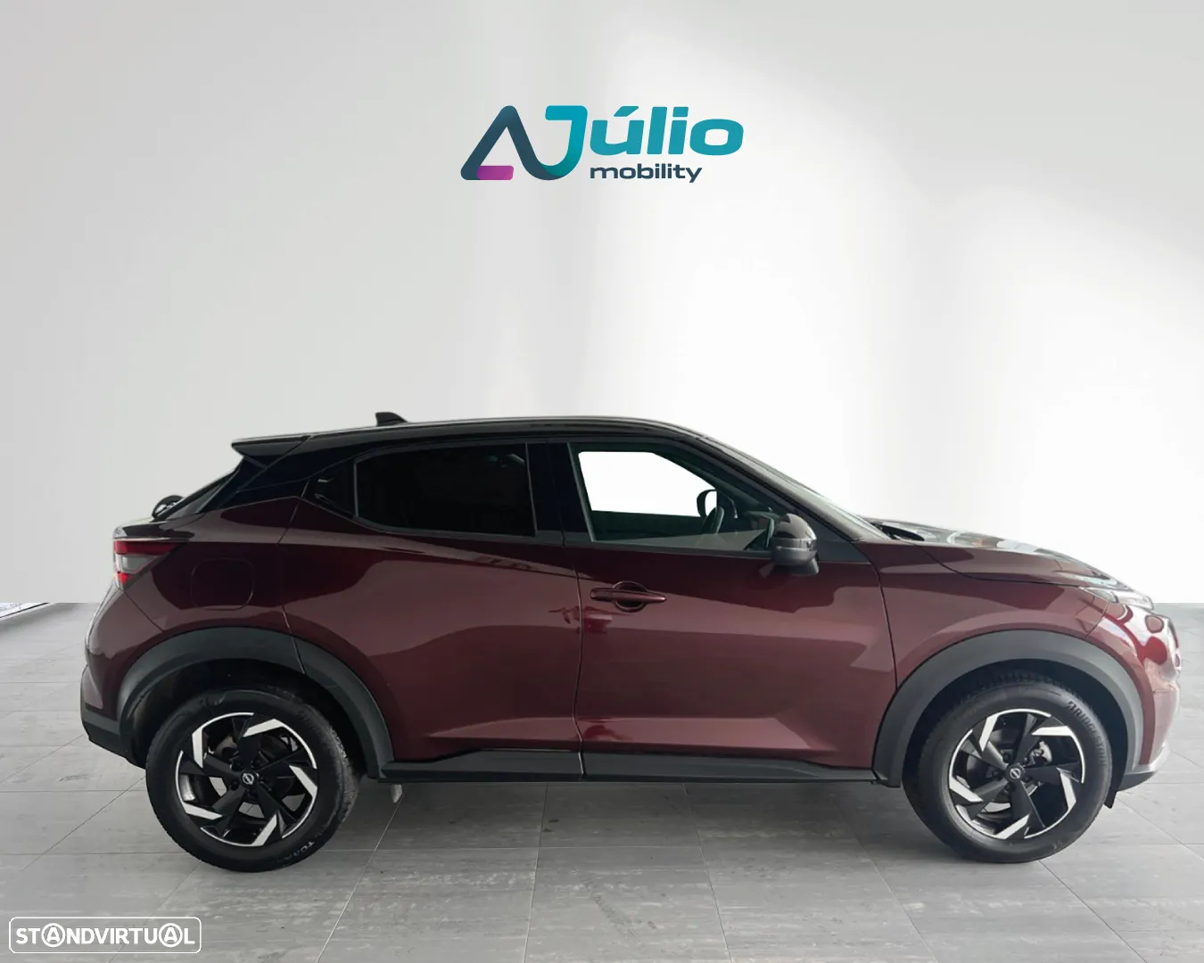 Nissan Juke 1.0 DIG-T N-Connecta DCT - 2