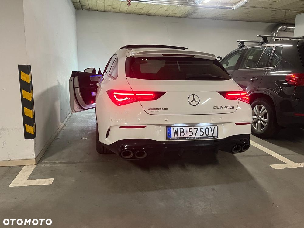 Mercedes-Benz CLA - 11