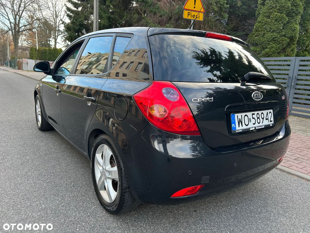 Kia Ceed 1.6 Comfort + - 3