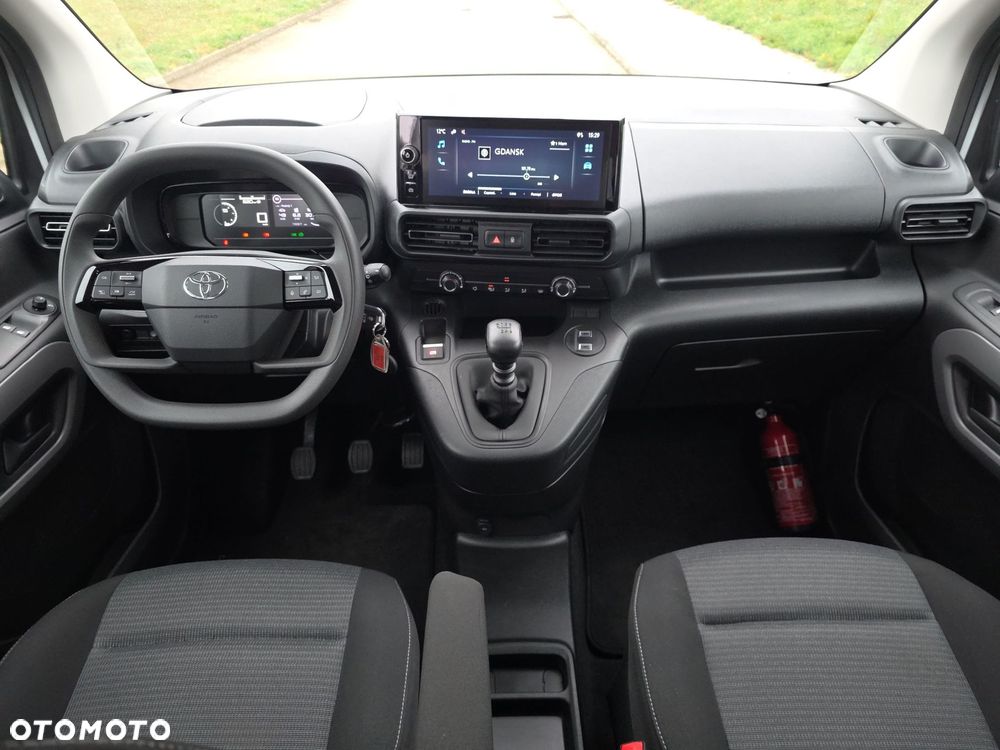Toyota Proace City Verso 1.5 D-4D Business - 17