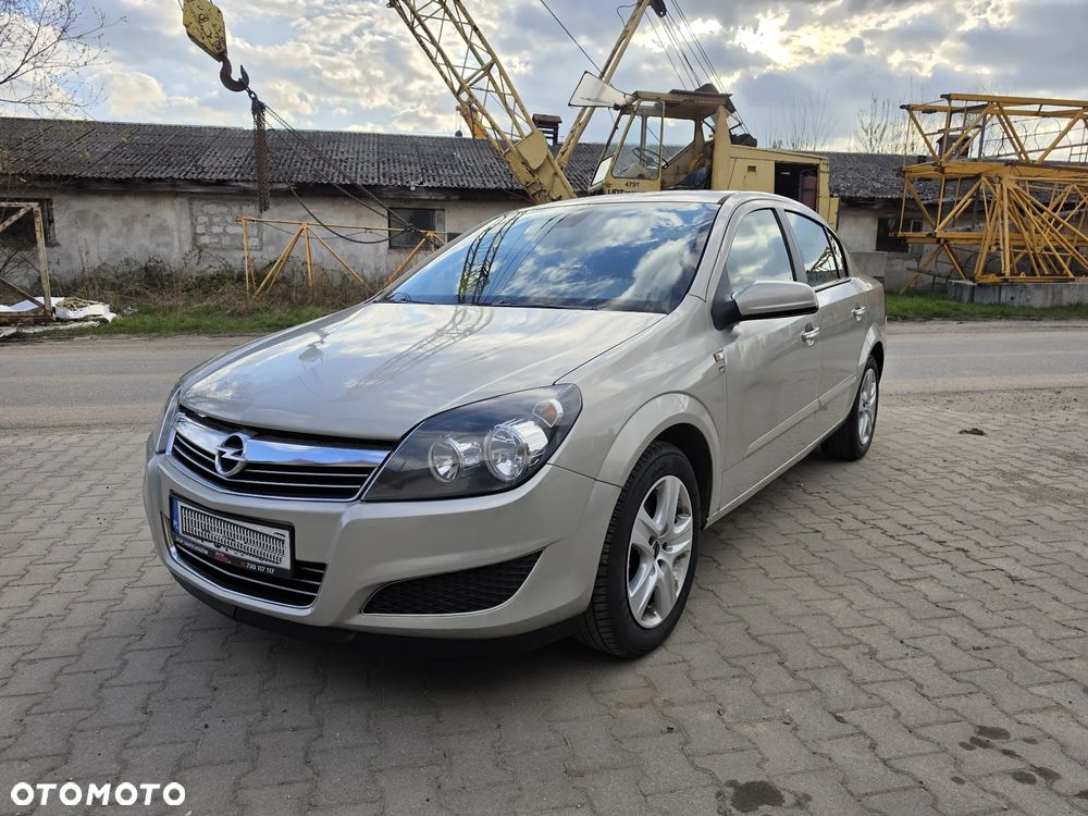 Opel Astra 1.6 111 - 2