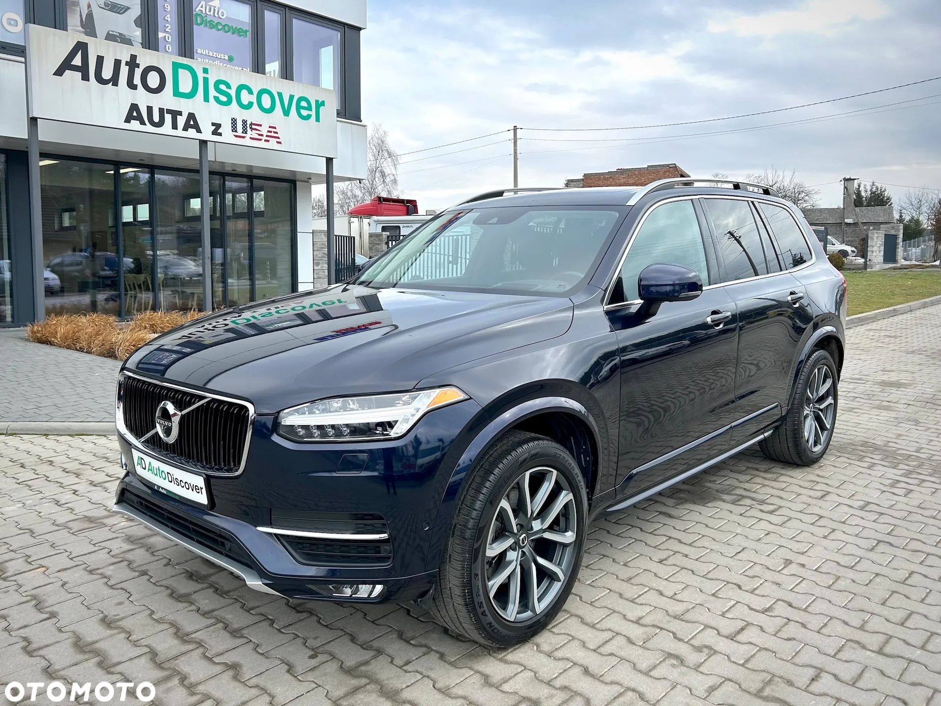 Volvo XC 90 T5 AWD Geartronic Momentum - 1