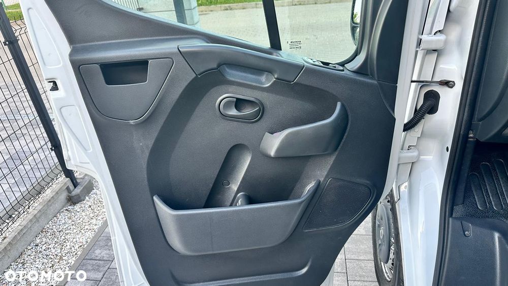 Renault MASTER CHŁODNIA WINDA MROŹNIA IZOTERMA - 8