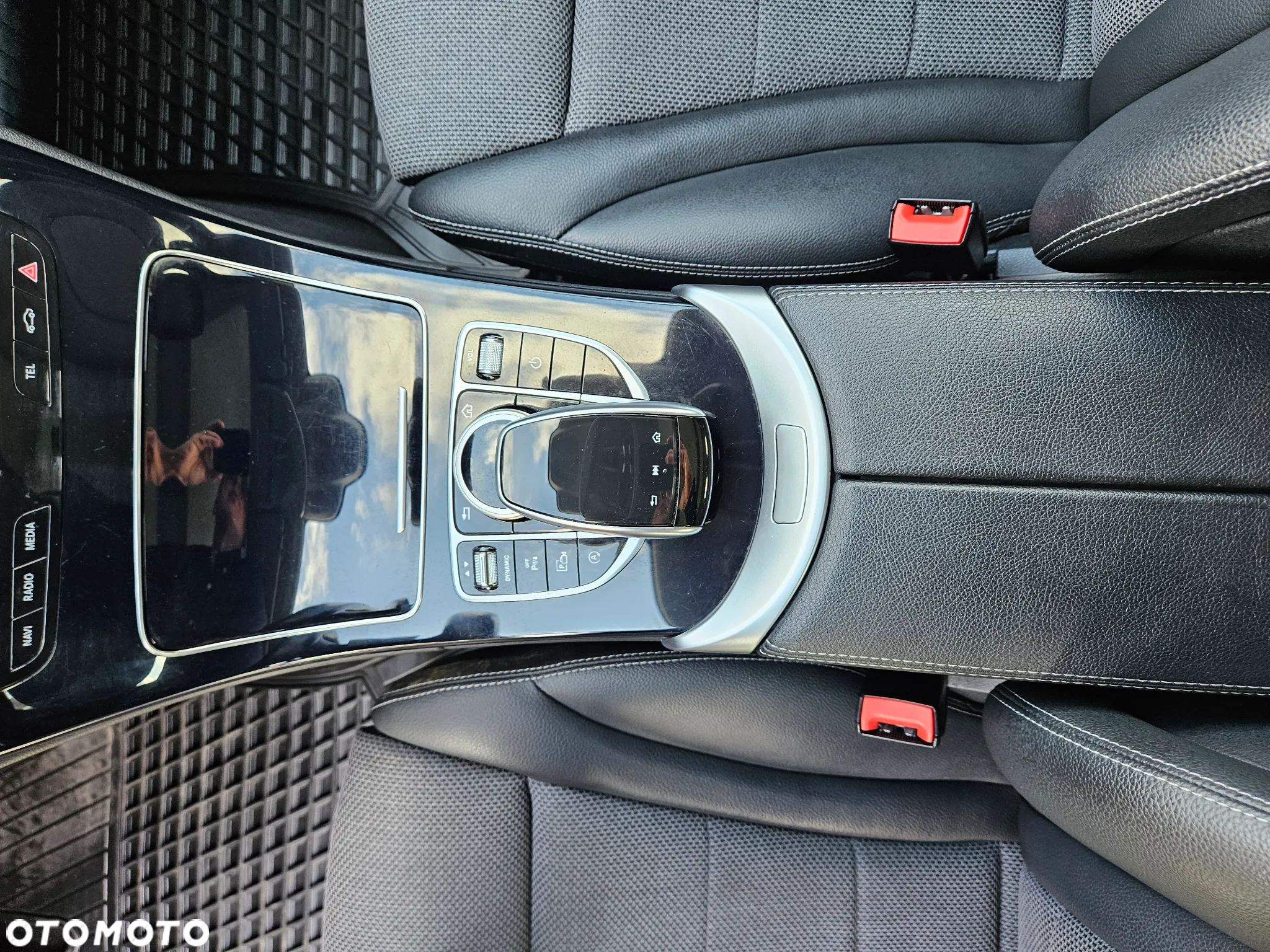 Mercedes-Benz Klasa C 220 d T 9G-TRONIC Exclusive - 28
