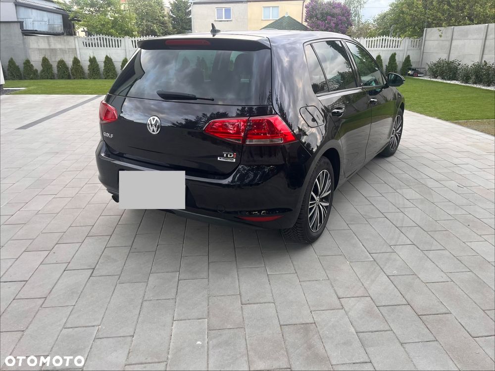 Volkswagen Golf 1.6 TDI BlueMotion Technology Trendline - 4
