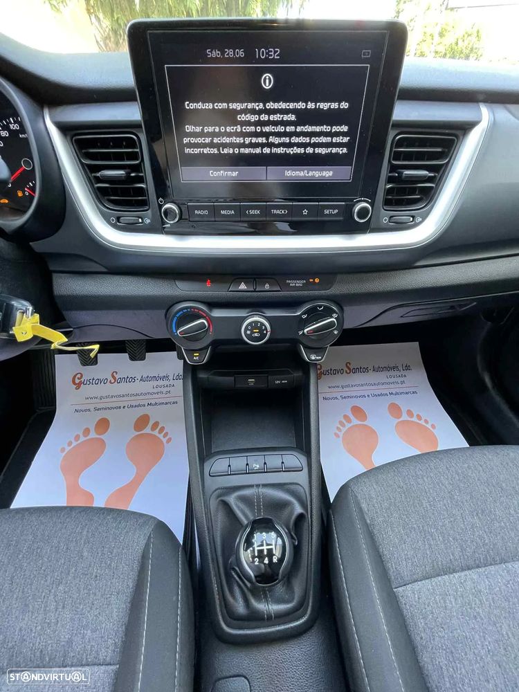 Kia Stonic 1.2 Dynamic - 22
