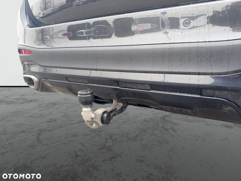 Mercedes-Benz GLC - 10