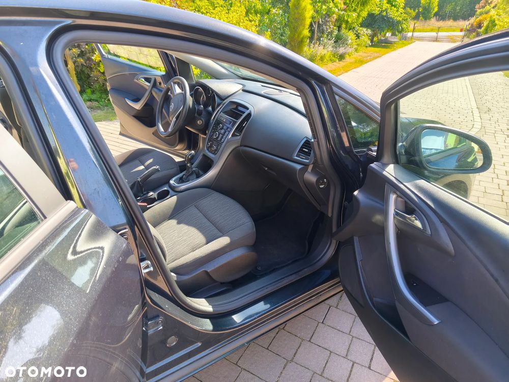 Opel Astra 1.3 CDTI Cosmo ecoFLEX - 10