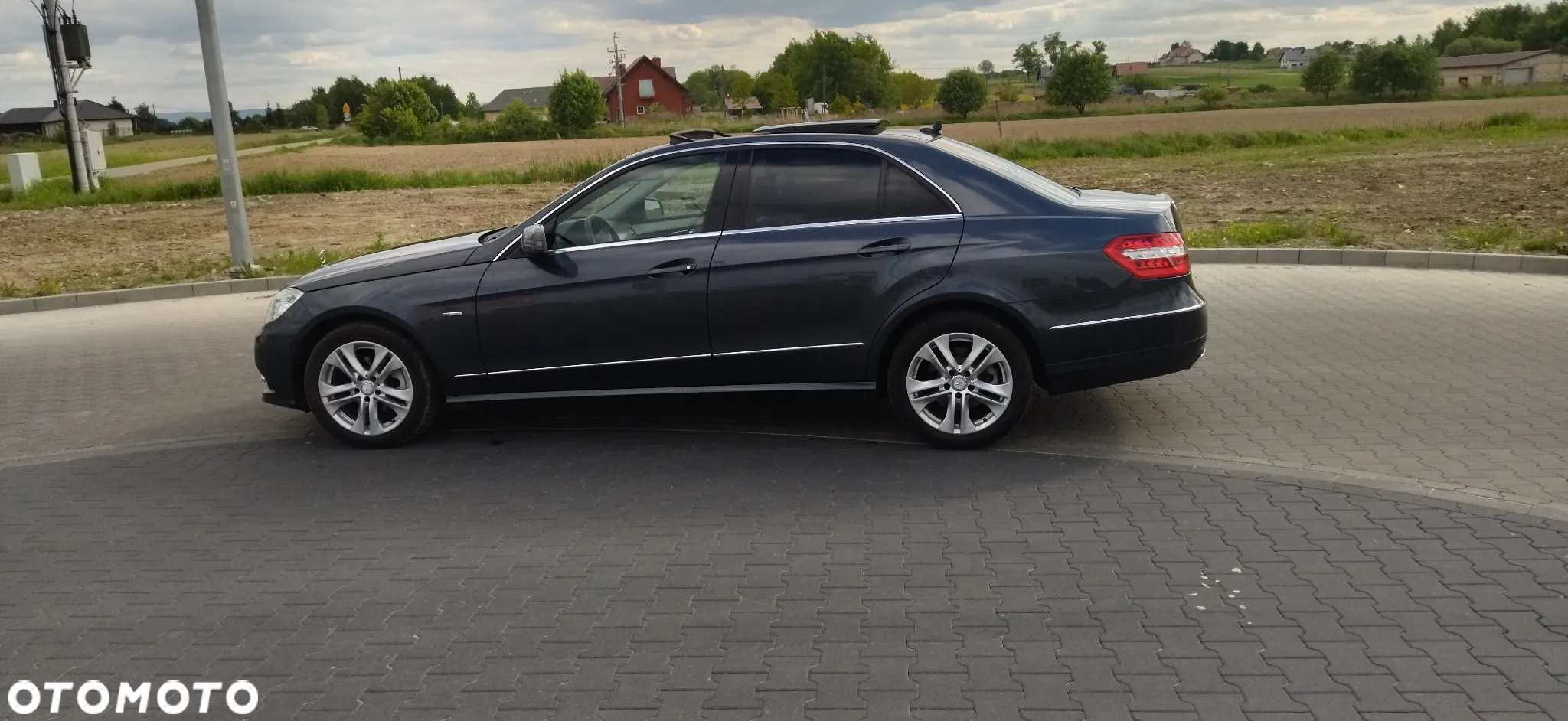 Mercedes-Benz Klasa E 200 CDI BlueEff Avantgarde - 20