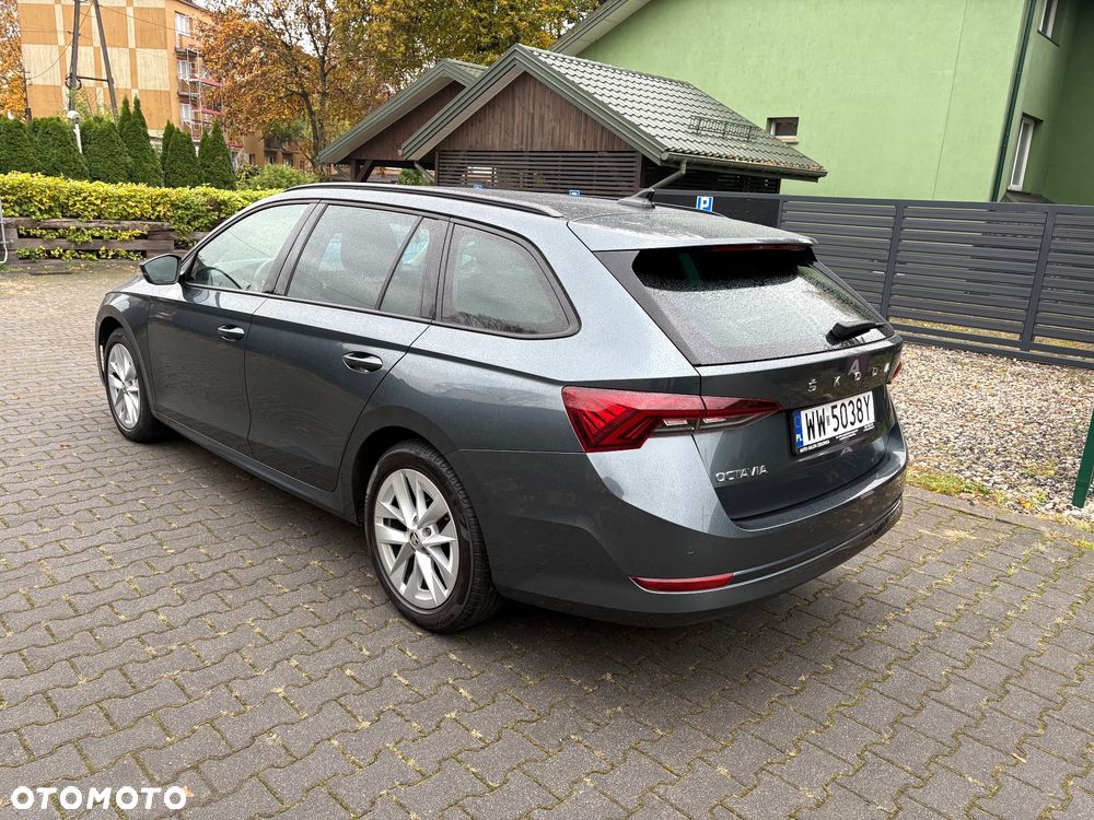 Skoda Octavia 2.0 TDI Ambition DSG - 5
