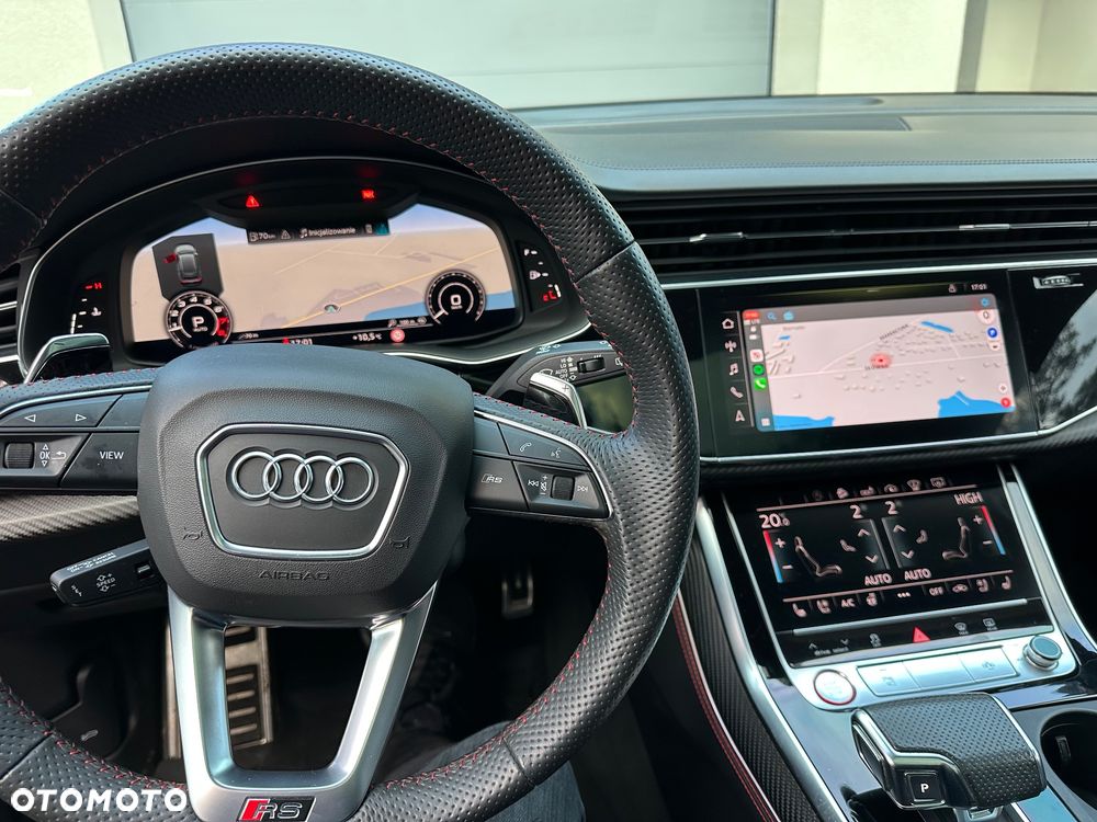 Audi RS Q8 - 10