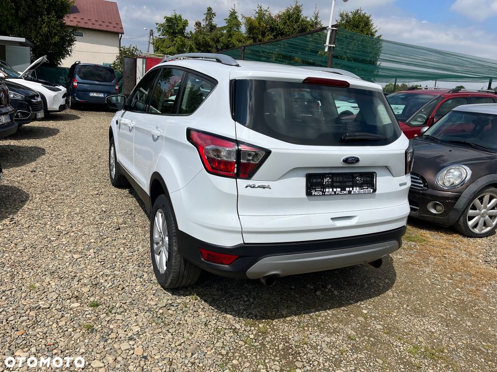 Ford Kuga 1.6 EcoBoost 2x4 Individual - 13