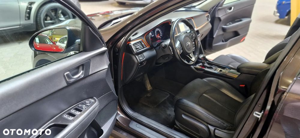 Kia Optima 1.7 CRDI GT Line DCT - 11
