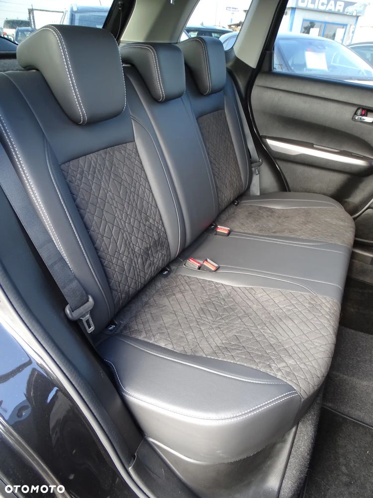 Suzuki Vitara 1.4 Boosterjet SHVS Premium 4WD - 10
