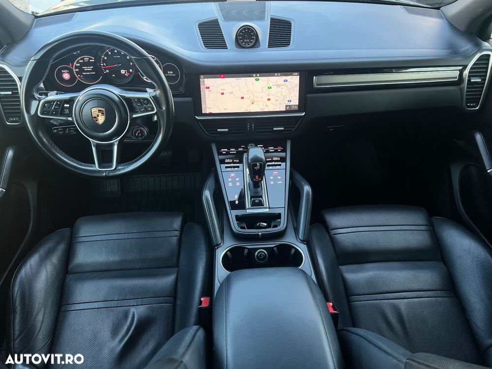 Porsche Cayenne Tiptronic S - 12