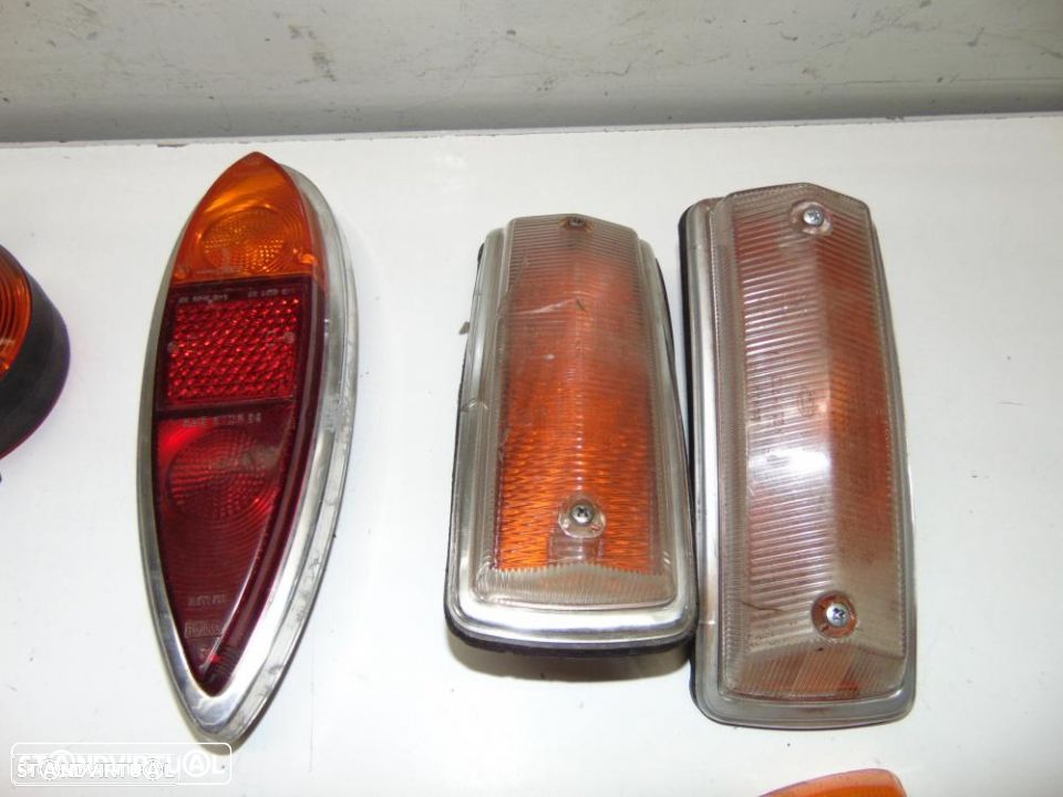 Antigos e clássicos vários farolins Bedford, Ford, VW, Toyota, Datsun, Peugeot - 3